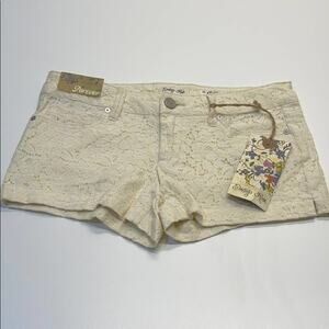 INDIGO REIN Womens 7 Cream Lace Shorts